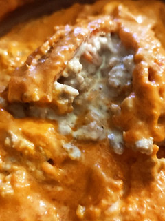 Una foto de Pimientos del piquillo rellenos de carne y queso finas hierbas