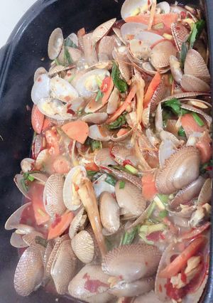Hình của món Sò lụa xào sa tế tỏi.