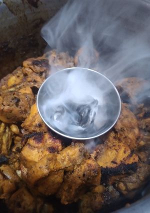 A picture of Chicken tikka boti.
