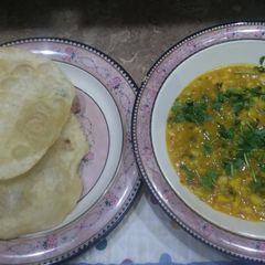 A picture of Aloo ki tarkari puri Kay sath.