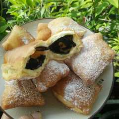 รูปของ Beignet alias Roti Goreng