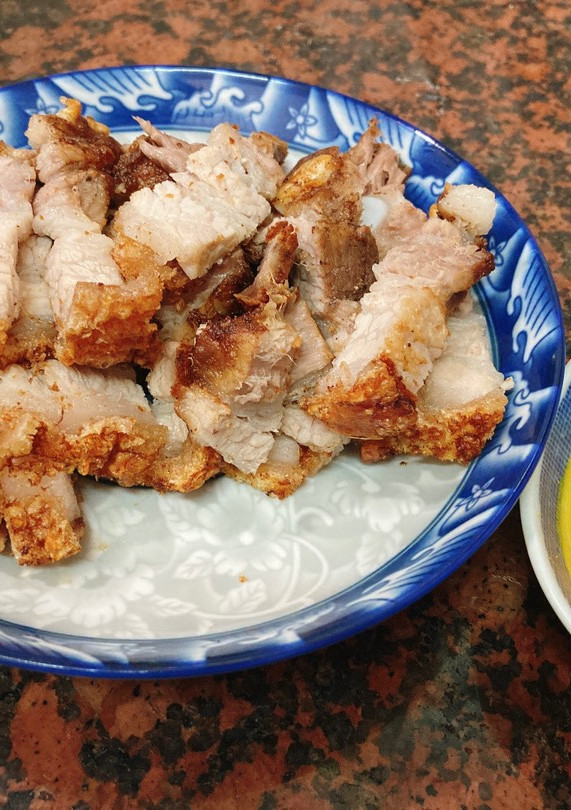 港式燒腩/脆皮燒肉 的食譜成品照片