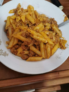 Una foto de Macarrones con tomate