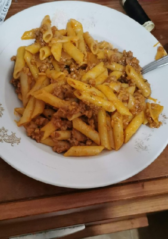 Una foto de Macarrones con tomate