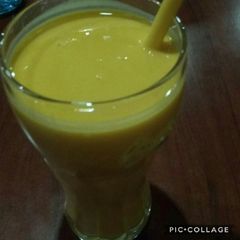 A picture of Mango Lassi.