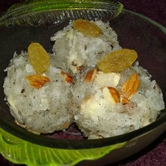 A picture of Leftover petha laddu.
