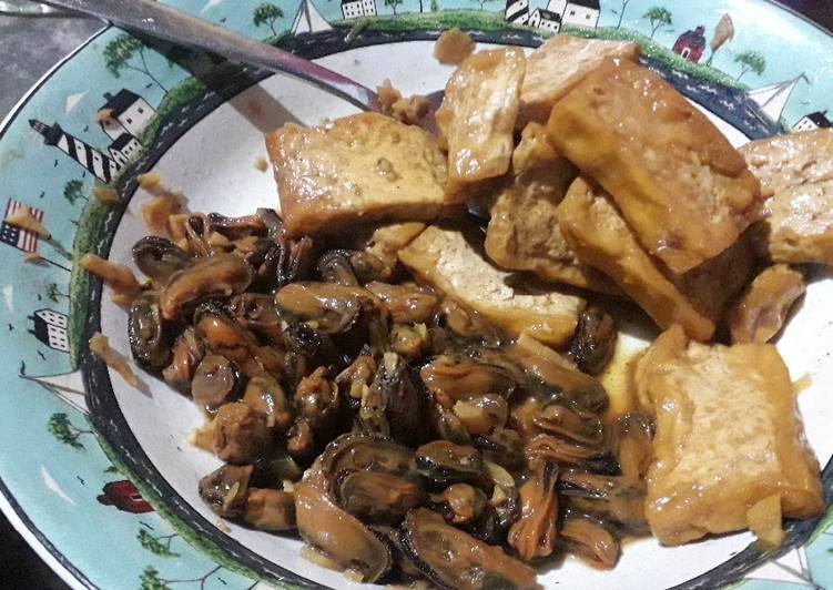 Recipe: Tasty Tumis remis tahu kecap