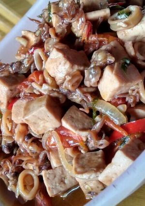Foto resep Tumis cumi tahu sederhana
