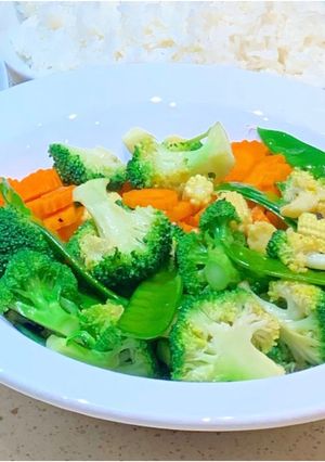 A picture of Mixed vegetable stir-fry.