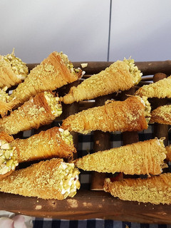 A picture of Kataifi cheesecake cones.