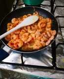 Camarones con mostaza y mayonesa