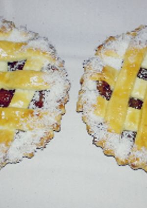 Una foto de Masa básica para tartas dulces alcanza para una tartera de 24 cm o 6 de 12cm