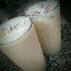Banana smoothie A picture of Banana smoothie.