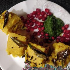 A picture of Dhokala.