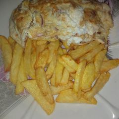 A picture of Chips and egg.
