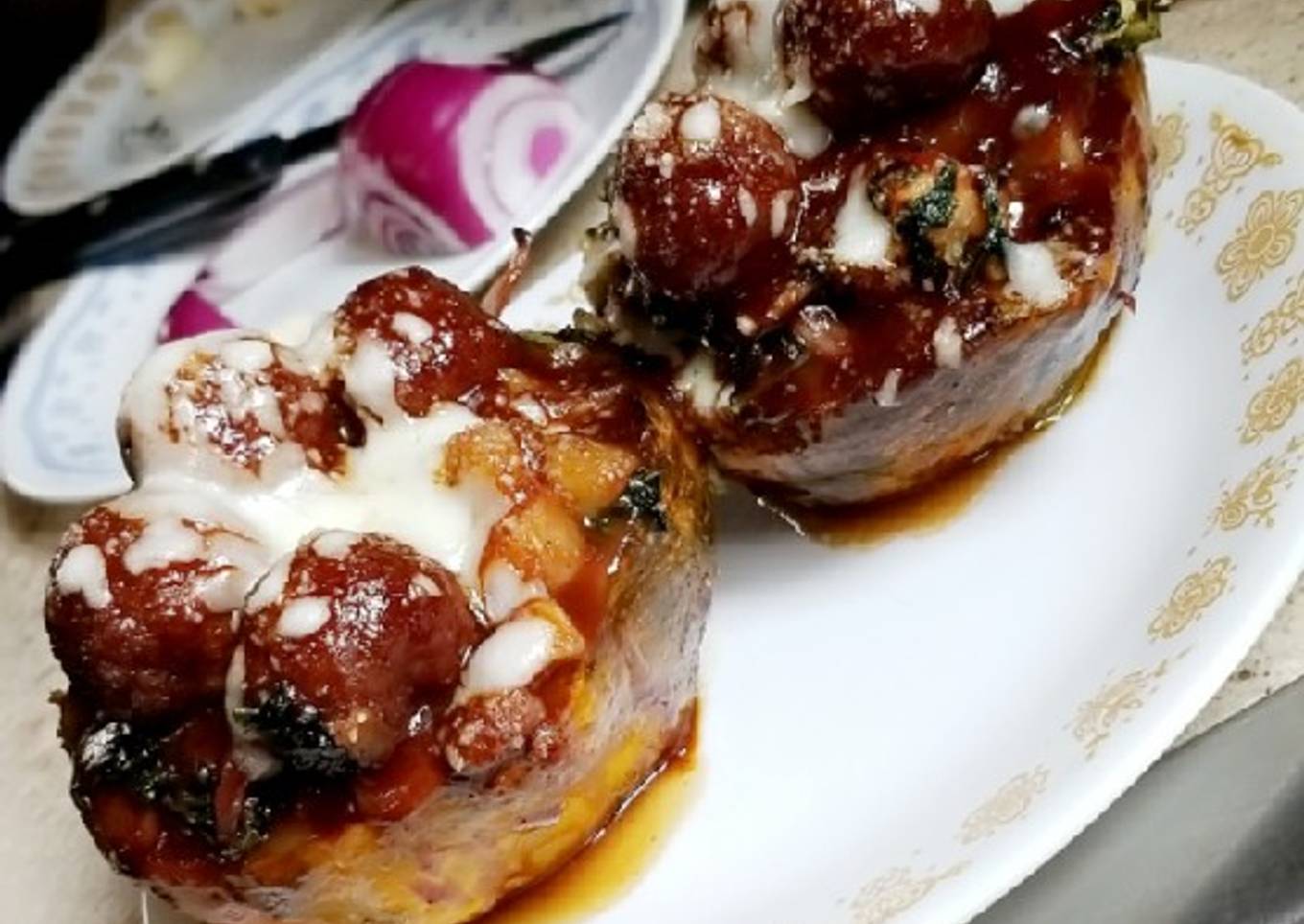 Baked Bean & BBQ Meatball Stuffed Acorn Squash