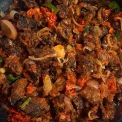 A picture of Sauced beef.