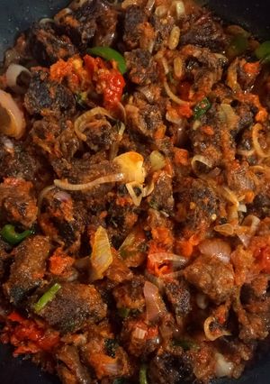 A picture of Sauced beef.