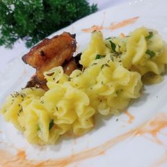 A picture of Creamy Butter Mashed Potato.