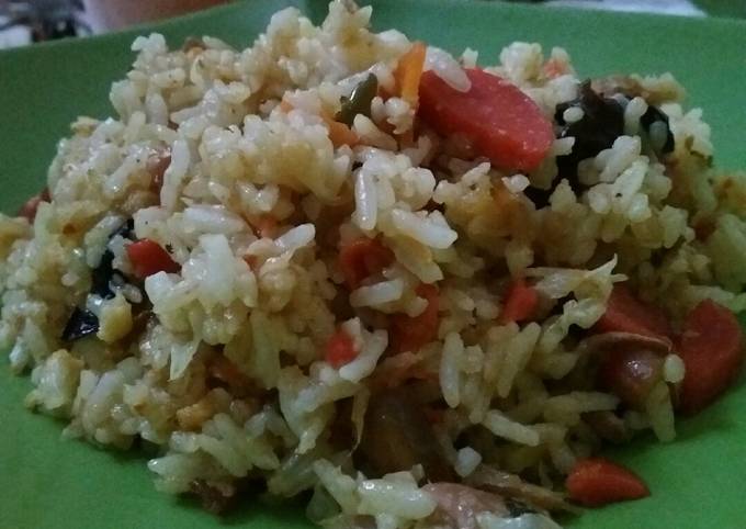 Nasi goreng komplit (nasi goreng gila) 😄