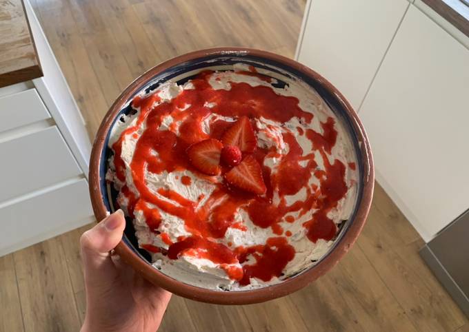 Eton Mess