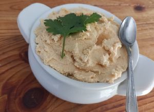 Una foto de Hummus de Garbanzos