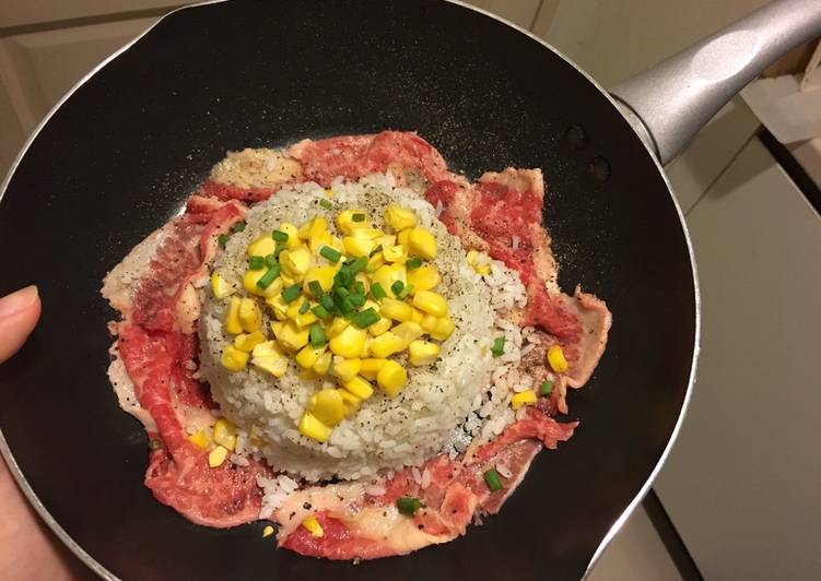 ข้าวเปปเปอร์เนื้อ (ข้าวผัดเนื้อ)