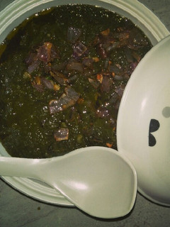 सरसों का साग (Sarson ka saag recipe in hindi) रेसिपी मुख्य फोटो