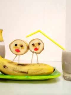 બનાના સ્મૂધી (Banana Smoothie recipe In Gujarati) રેસીપી મુખ્ય ફોટો