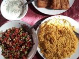 سمك فيليه مقلي وصيادية مع سلطة