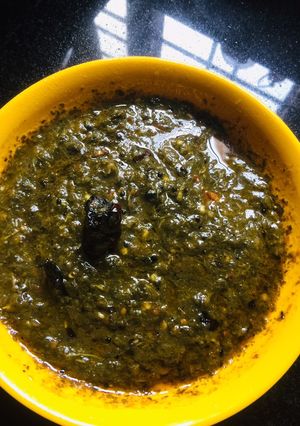 A picture of Spinach curry.