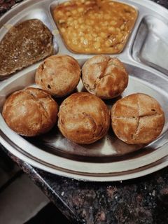 सात्विक दाल बाटी (Satvik Dal Baati Recipe in Hindi) रेसिपी मुख्य फोटो