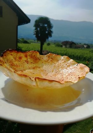 A picture of Karari roti.