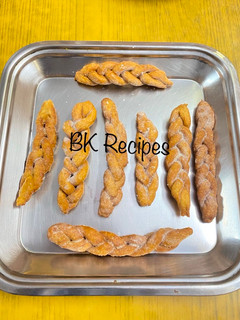 பிரெஞ்சு ட்ரெஸ்ஸே/கோதுமை பின்னல் 🥖 செய்முறை முக்கிய புகைப்படம்