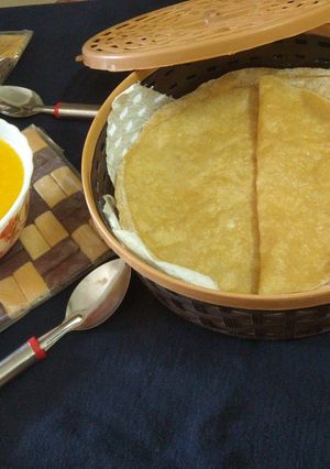 A picture of 2 layered Roti (Bepadi Roti).