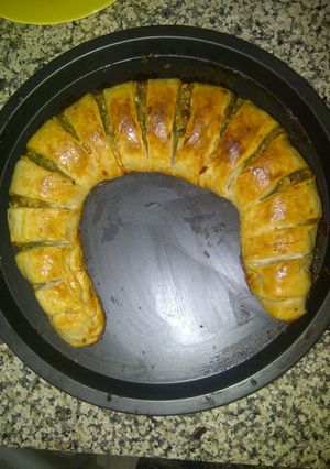 A picture of Puffpastry with fish filling.