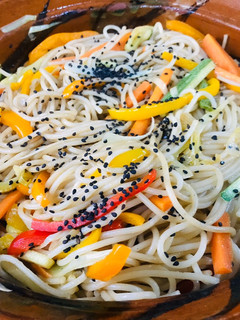 Una foto de Espagueti con verduras