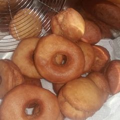 A picture of Yeast Doughnuts.