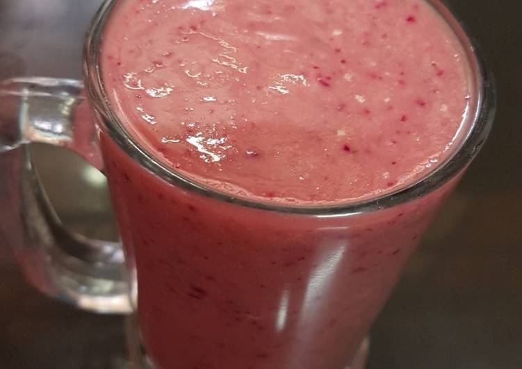 Recipe of Ultimate HEALTHY SMOOTHIE for Breakfast