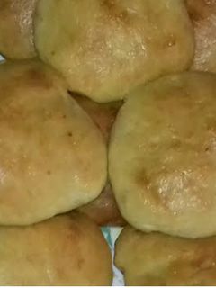 صورة لوصفة قرص طريه بالعجوه بطريقتي 👍