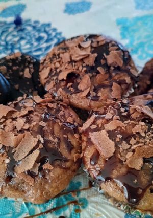 A picture of Chocolate cupcakes.
