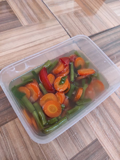 Foto resep Sayur bening buntel (buncis wortel)