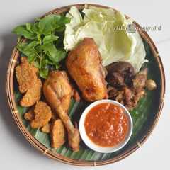 รูปของ Ayam ungkep