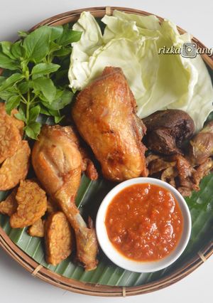 Foto resep Ayam ungkep