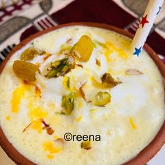 A picture of Shahi lassi.