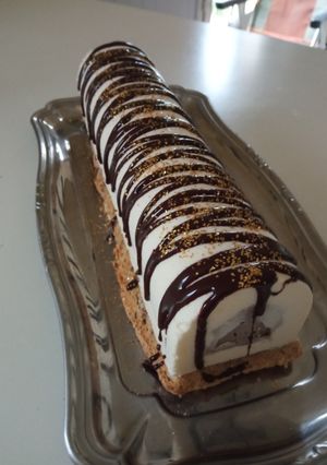 Une photo de Bûche poire chocolat