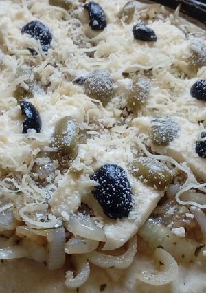Una foto de Pizza de cebolla