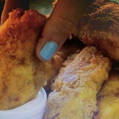 Crispy Sriracha Buttermilk Oven Fried Chicken A picture of Crispy Sriracha Buttermilk Oven Fried Chicken.