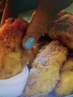 A picture of Crispy Sriracha Buttermilk Oven Fried Chicken.