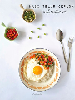 Foto resep 416.Nasi Telur Ceplok With Scallion Oil